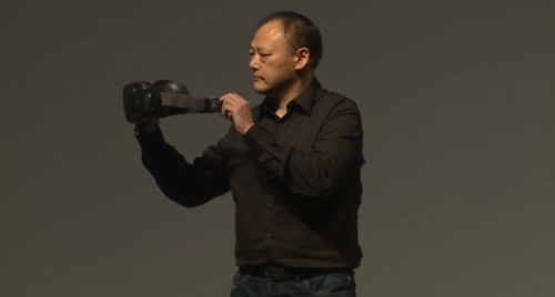 HTC представила свой шлем виртуальной реальности